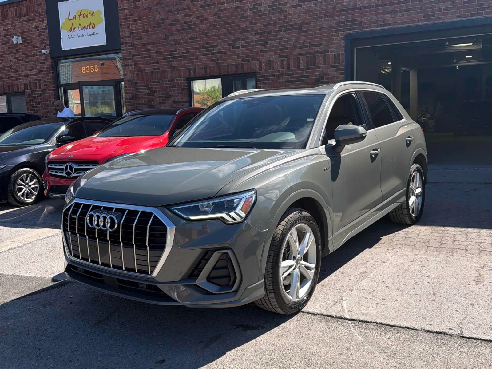 Audi Q3 ДИСТРОНИК * ПОДГРЕВ * ПАНОРАМА * CARFAX, снимка 5 - Автомобили и джипове - 54671997