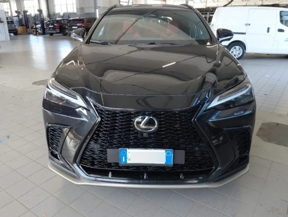 Lexus NX 450 Plug-in F Sport 4WD MY22 SUV, снимка 2 - Автомобили и джипове - 55099913