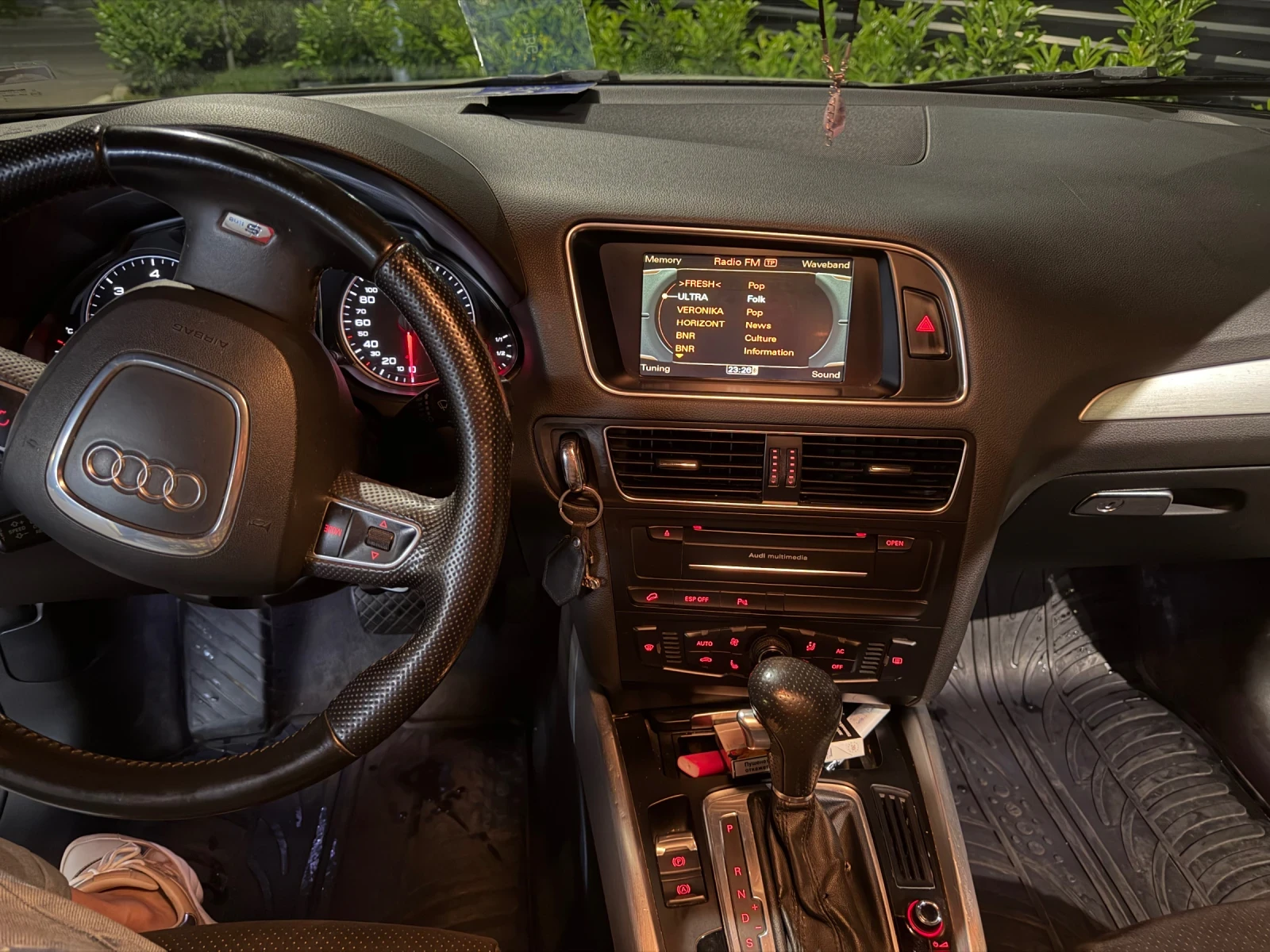 Audi Q5, снимка 5 - Автомобили и джипове - 55681532