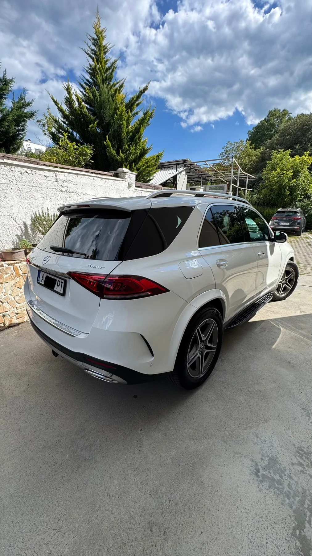 Mercedes-Benz GLE 350 AMG 4-MATIC/360/BURMESTER/PANO/, снимка 4 - Автомобили и джипове - 56071499
