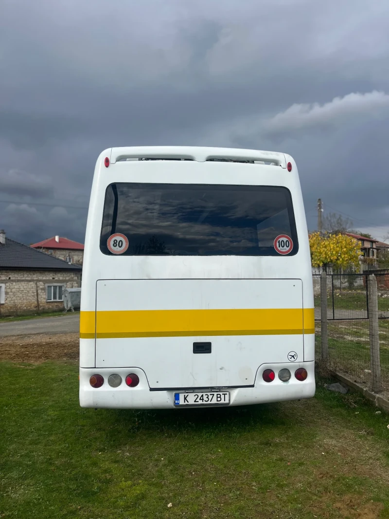 Iveco Daily, снимка 5 - Бусове и автобуси - 52211601