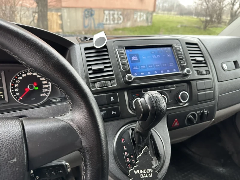 VW Transporter 2 TDI, снимка 10 - Бусове и автобуси - 53336151