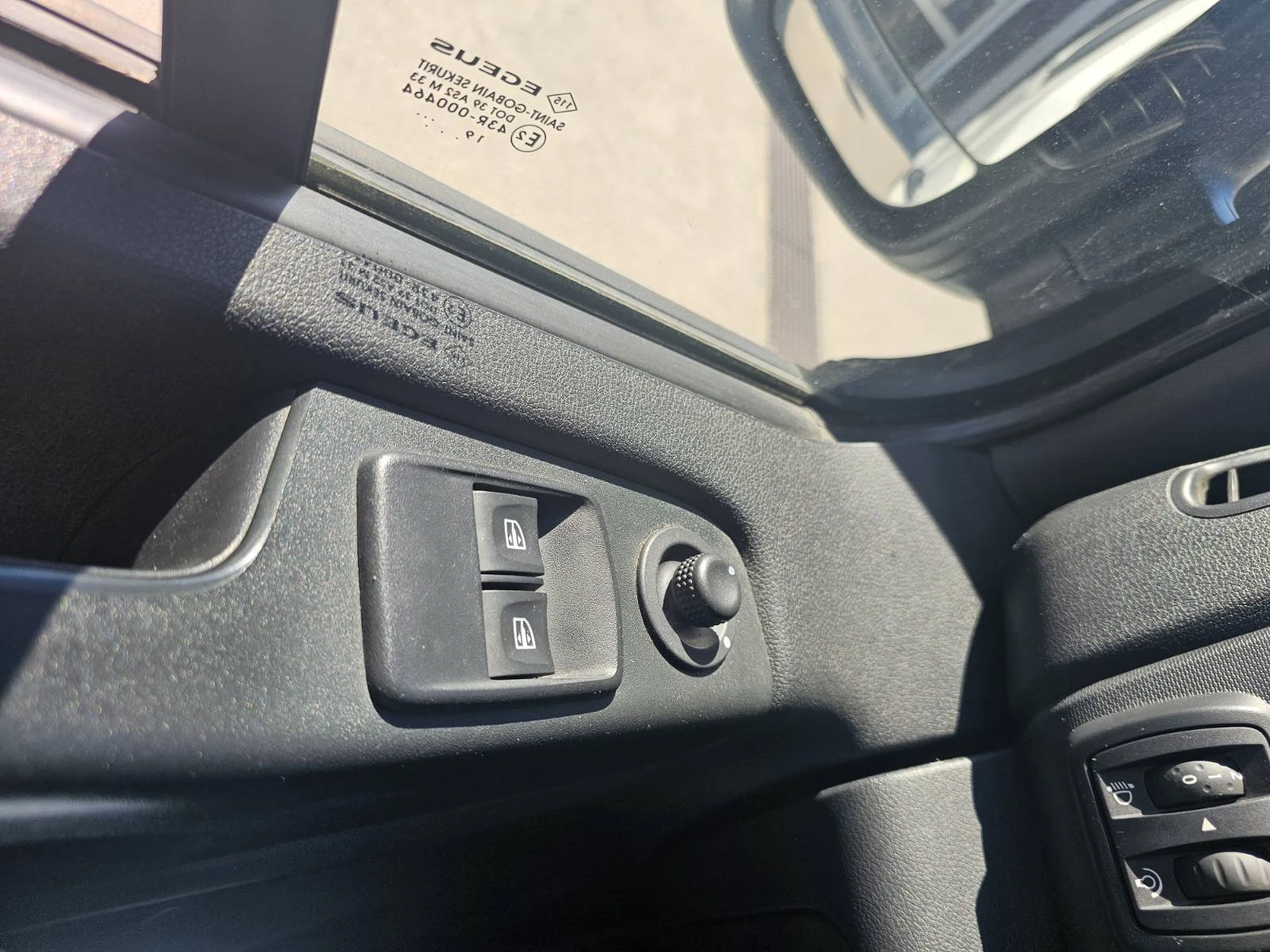 Renault Trafic 2.0 dCi 120 8+ 1, снимка 11 - Бусове и автобуси - 54936622