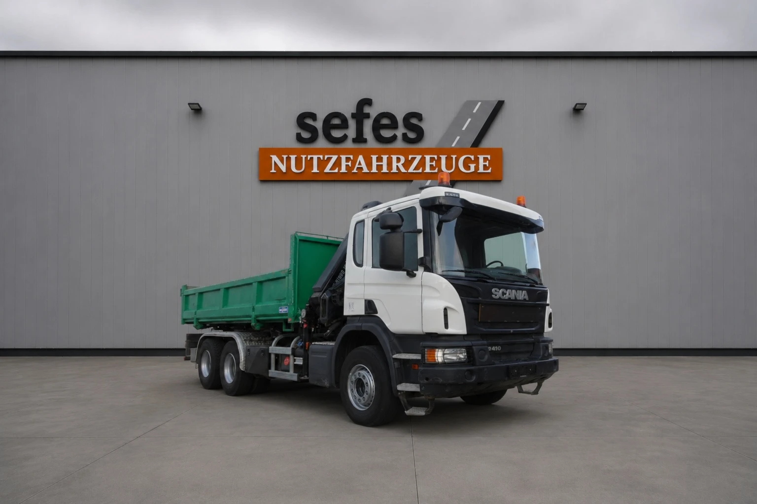 Scania P 410 6x4 Kipper mit Kran -Hiab 188 ES-3