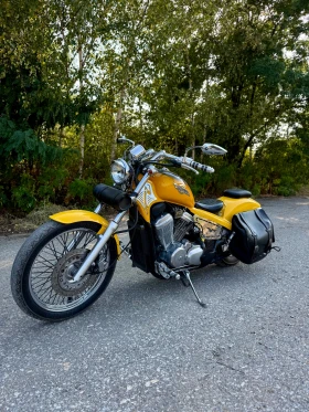 Honda Shadow, снимка 1