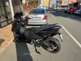 Yamaha T-max 560, снимка 5