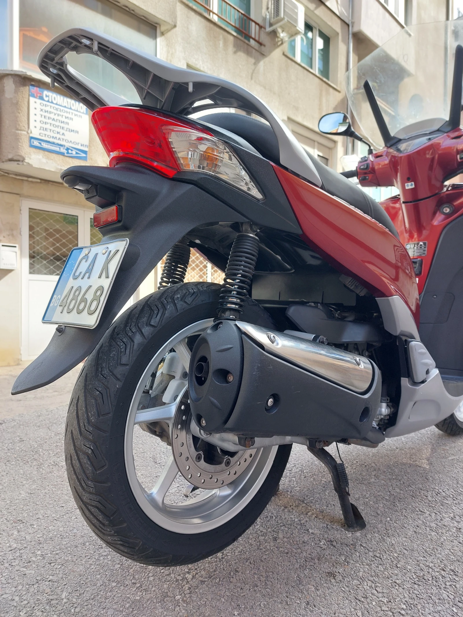 Honda Sh 300, снимка 15 - Мотоциклети и мототехника - 53686064