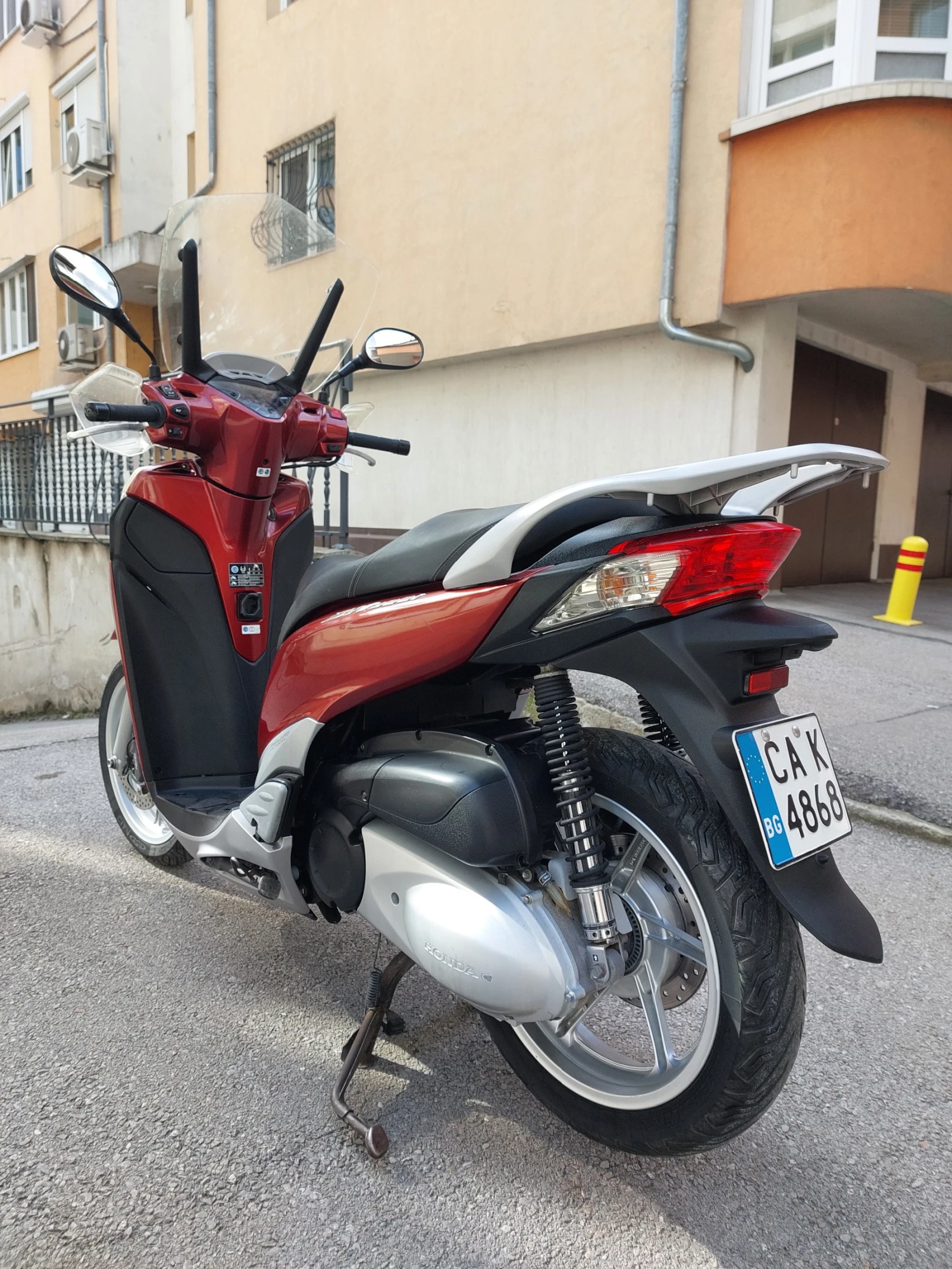 Honda Sh 300 - изображение 7