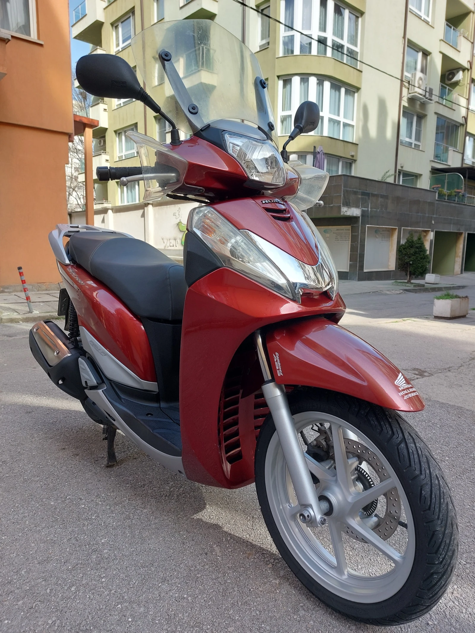 Honda Sh 300 - изображение 2