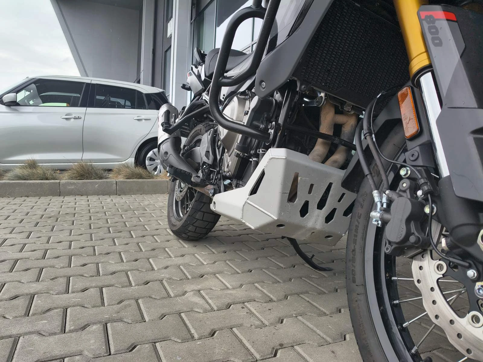 Suzuki V-strom DL 800 DE, снимка 3 - Мотоциклети и мототехника - 56608051