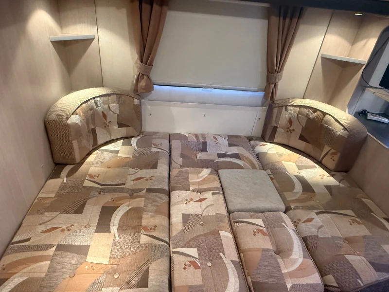 Каравана Tabbert STERLING EUROPA-ФРЕНСКАСПАЛНЯ-СЕПАРЕ/ФОРСЕЛТ/MOVЕR, снимка 8 - Каравани и кемпери - 53068608