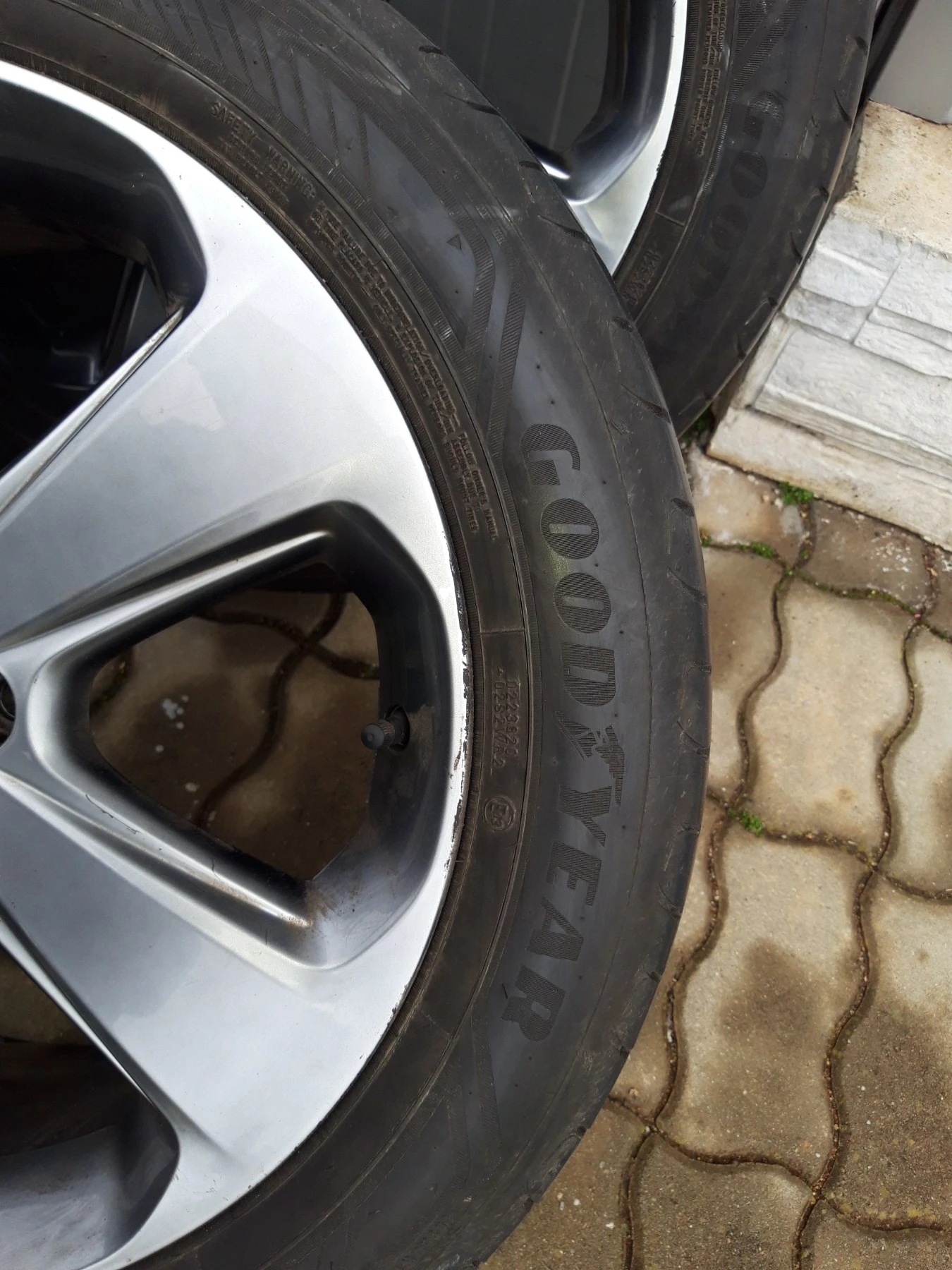 ���� � ������ 215/55R18 �� Opel Mokka | Mobile.bg � ����������� 8