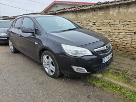 Opel Astra 1.4 Turbo, снимка 1