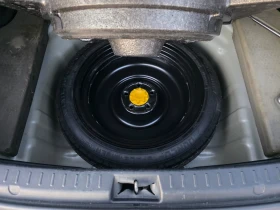 Toyota Avensis 1.8 Vvti Навигация KeyLess Go Автопилот , снимка 12