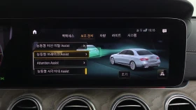 Mercedes-Benz E 220 4MATIC/DISTRONIC/BURMESTER/ОБДУХВАНЕ/ПОДГРЕВИ/PANO, снимка 16