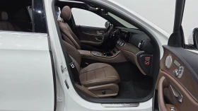 Mercedes-Benz E 220 4MATIC/DISTRONIC/BURMESTER/ОБДУХВАНЕ/ПОДГРЕВИ/PANO, снимка 11