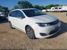 Chrysler Pacifica * HYBRID* PLATINUM* КОЖА* ПОДГРЕВ* ШИБИДАХ* , снимка 1