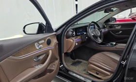 Mercedes-Benz E 300 ДИГИТАЛНО* ТАБЛО* ХЕДЪП* 360КАМЕРА* LANE* ASSIST* , снимка 5