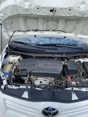 Обява за продажба на Toyota Auris 1.33i ~15 900 лв. - изображение 9