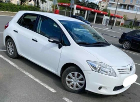 Обява за продажба на Toyota Auris 1.33i ~15 900 лв. - изображение 2