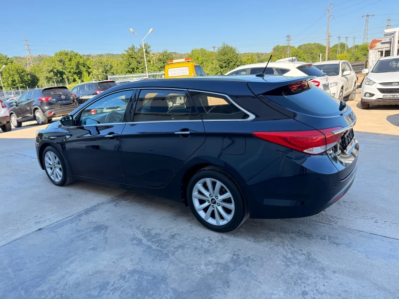 Hyundai I40 1.7crdi * 136k* Navi* UNIKAT* , снимка 4 - Автомобили и джипове - 38289301
