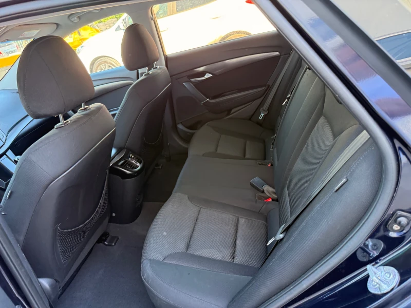 Hyundai I40 1.7crdi * 136k* Navi* UNIKAT* , снимка 9 - Автомобили и джипове - 38289301