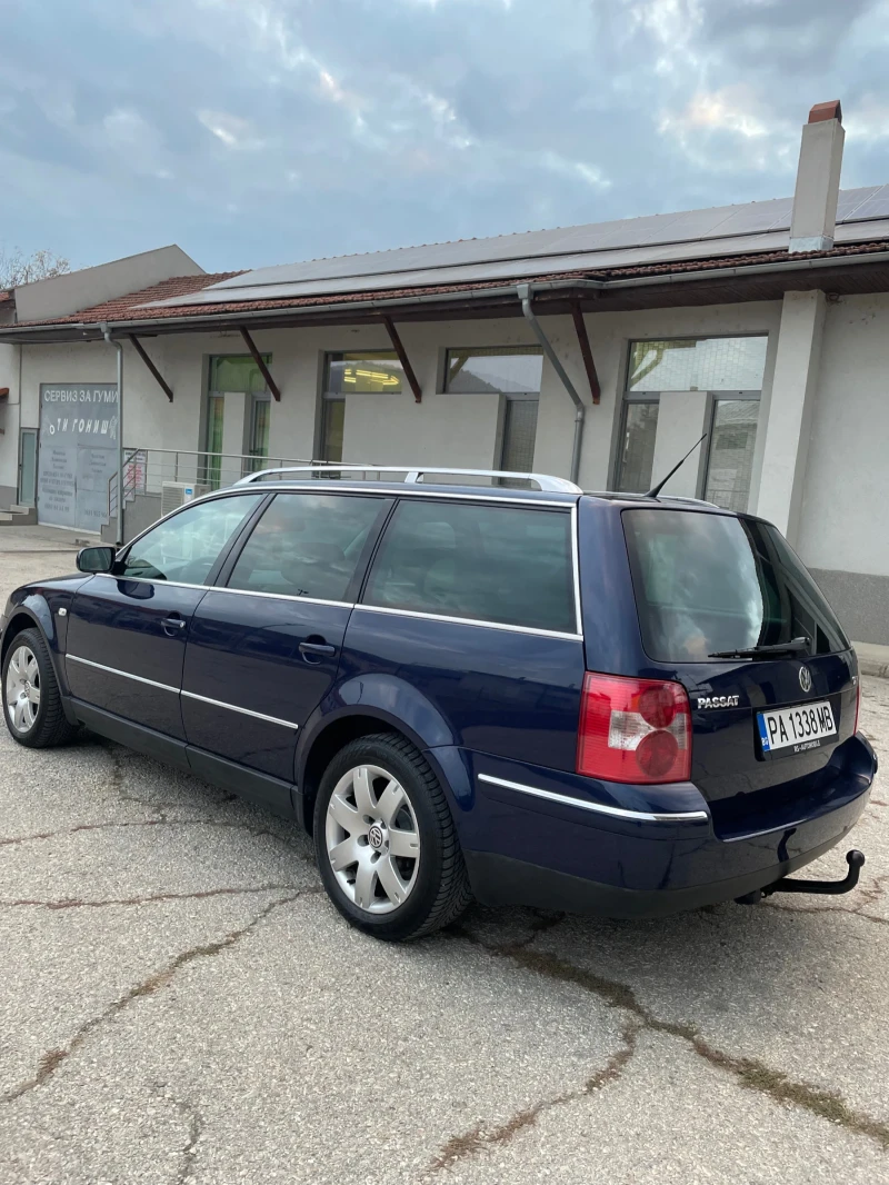 VW Passat 1.8T, снимка 4 - Автомобили и джипове - 47778320