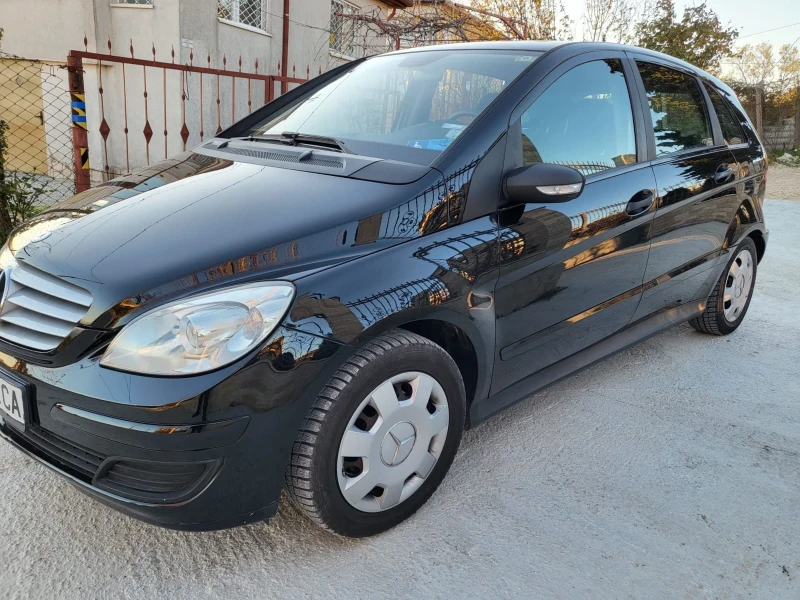 Mercedes-Benz B 180 CDI , снимка 2 - Автомобили и джипове - 48223789