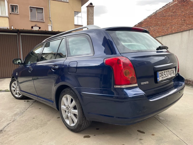 Toyota Avensis 2.0 D-4D, снимка 6 - Автомобили и джипове - 48267322