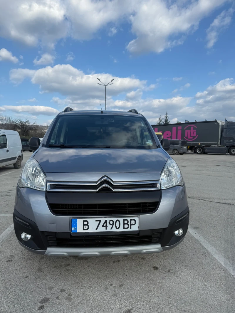 Citroen Berlingo, снимка 11 - Автомобили и джипове - 49563007