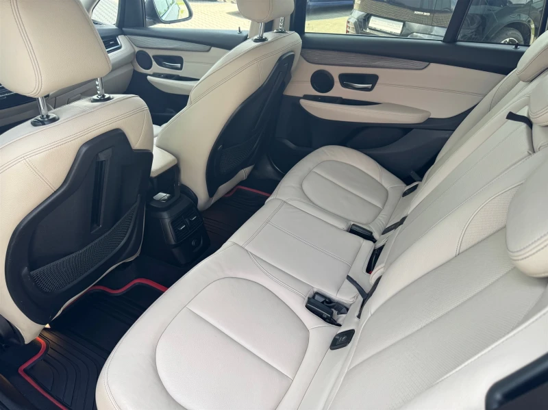 BMW 220 d xDrive Gran Tourer, снимка 14 - Автомобили и джипове - 50401231