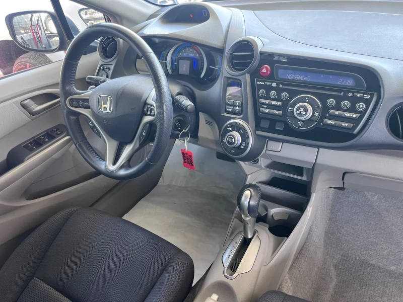 Honda Insight 1.3 Hybrid / 130.000km, снимка 10 - Автомобили и джипове - 51097888