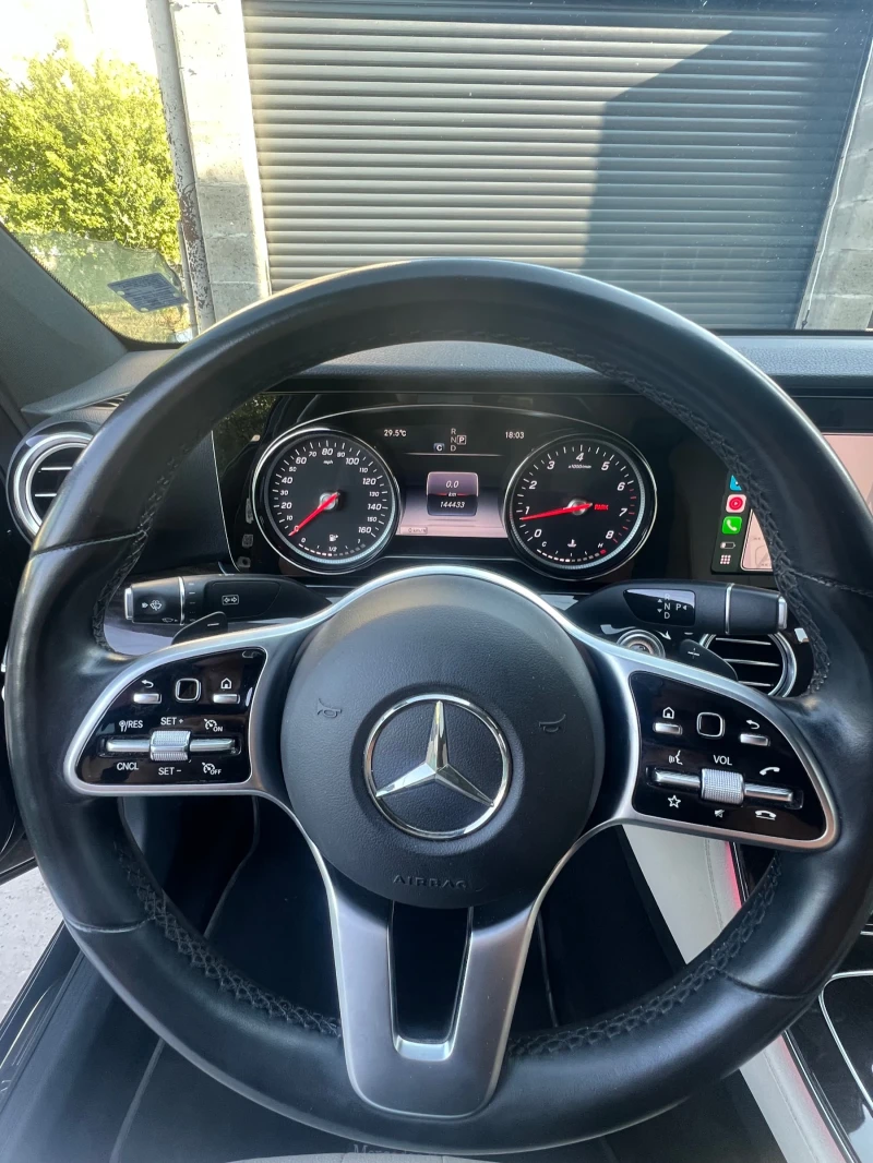 Mercedes-Benz E 300 AMG пакет, снимка 10 - Автомобили и джипове - 52645867