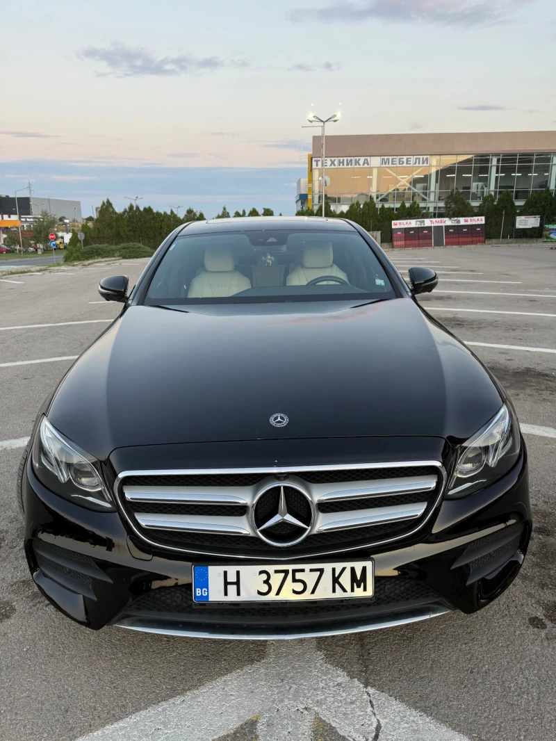 Mercedes-Benz E 300 AMG пакет, снимка 2 - Автомобили и джипове - 52645867