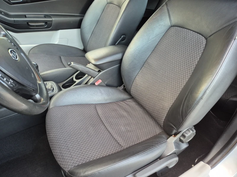 Kia Ceed 1.4 Газ!, снимка 10 - Автомобили и джипове - 52578502