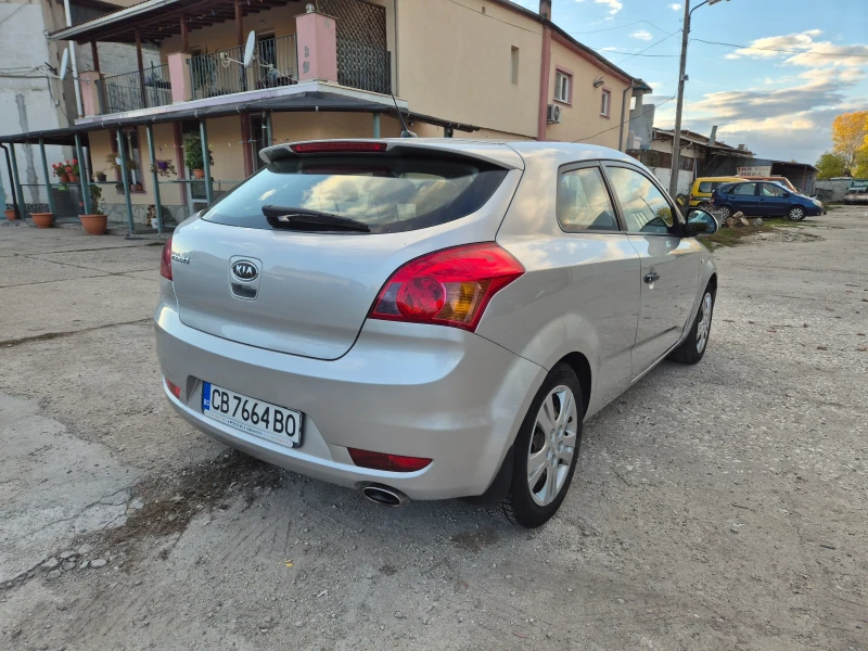 Kia Ceed 1.4 Газ!, снимка 5 - Автомобили и джипове - 52578502