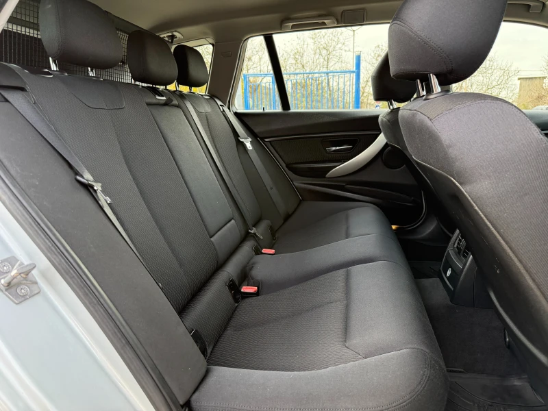 BMW 320 2.0D-АВТОМАТИК-8ск.парктроници-ел багажник-навиг, снимка 12 - Автомобили и джипове - 52447472