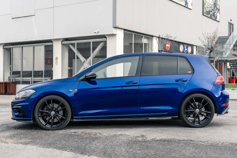 VW Golf R MK 7.5 AKRAPOVIC От Порше София, снимка 7 - Автомобили и джипове - 52853831