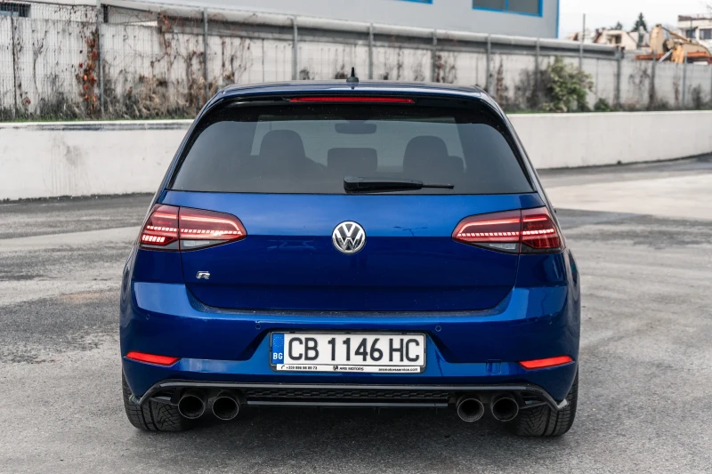 VW Golf R MK 7.5 AKRAPOVIC От Порше София, снимка 5 - Автомобили и джипове - 52853831