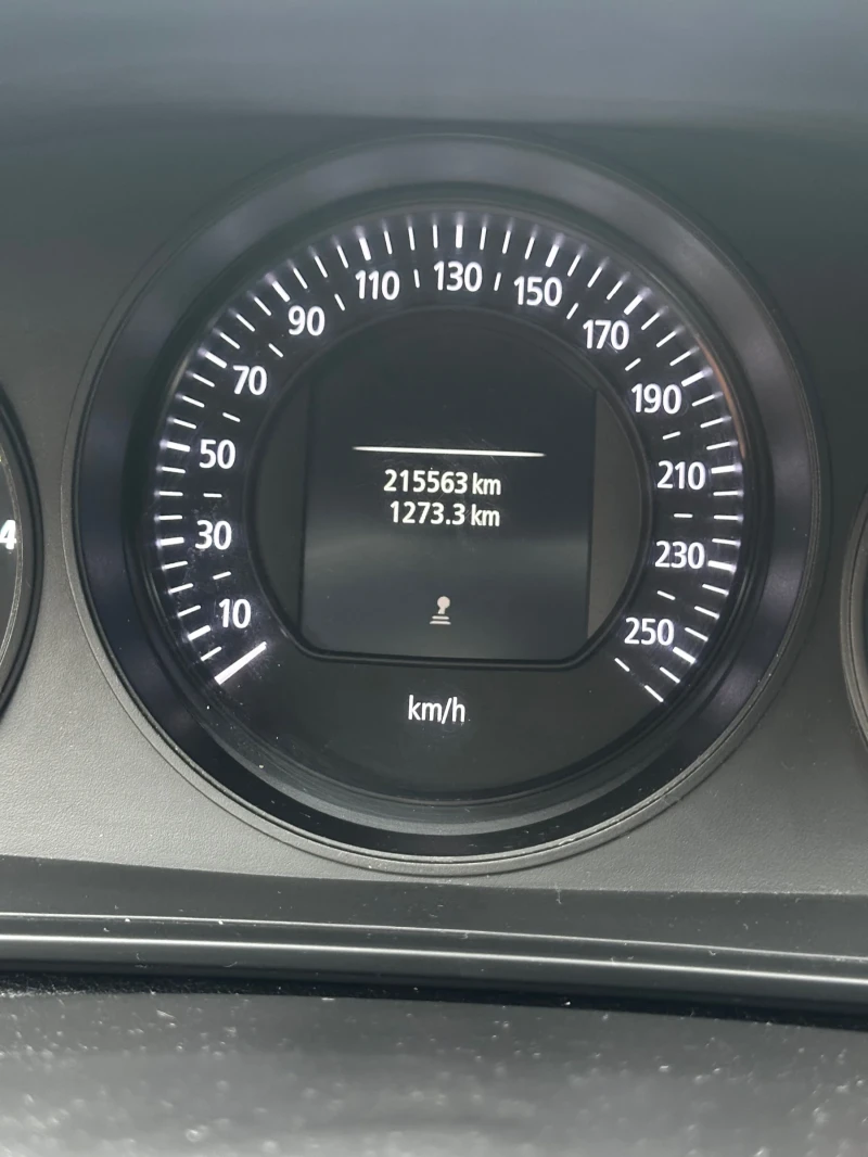 Renault Megane, снимка 6 - Автомобили и джипове - 53063508