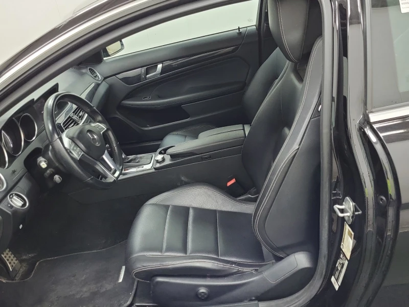 Mercedes-Benz C 350 * * CARFAX * * АВТО КРЕДИТ * * , снимка 7 - Автомобили и джипове - 53234020