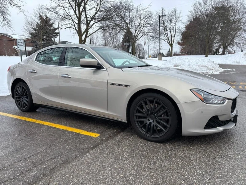 Maserati Ghibli S Q4 * CARFAX * АвтоКредит* (ЦЕНА ДО БГ), снимка 2 - Автомобили и джипове - 53271945