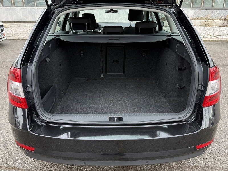 Skoda Octavia 2.0 TDI 4x4 Automatic, снимка 11 - Автомобили и джипове - 53274942