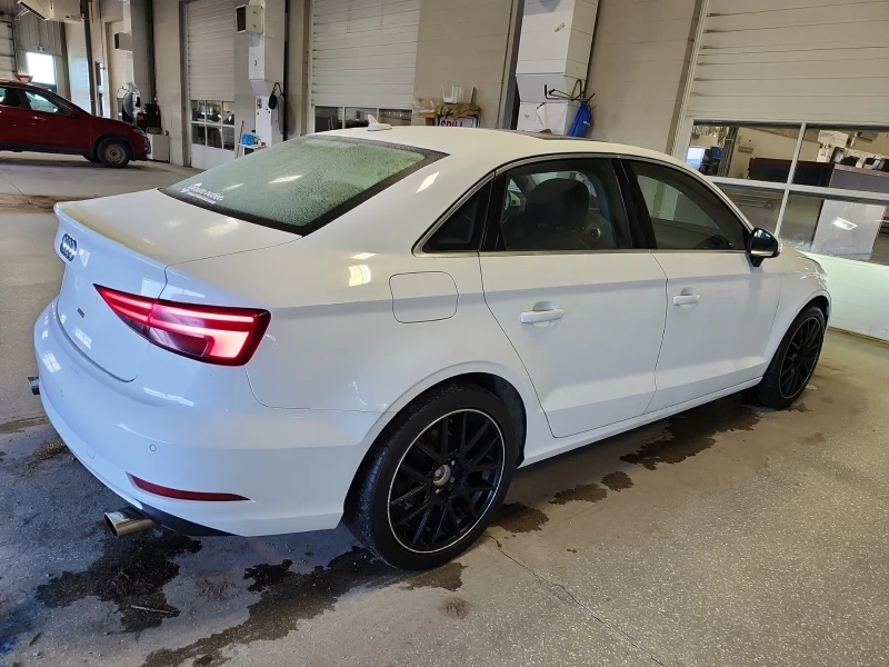 Audi A3 4X4* TECHNIK* VIRTUAL DASH* АвтоКредит(ЦЕНА ДО БГ), снимка 4 - Автомобили и джипове - 53516313