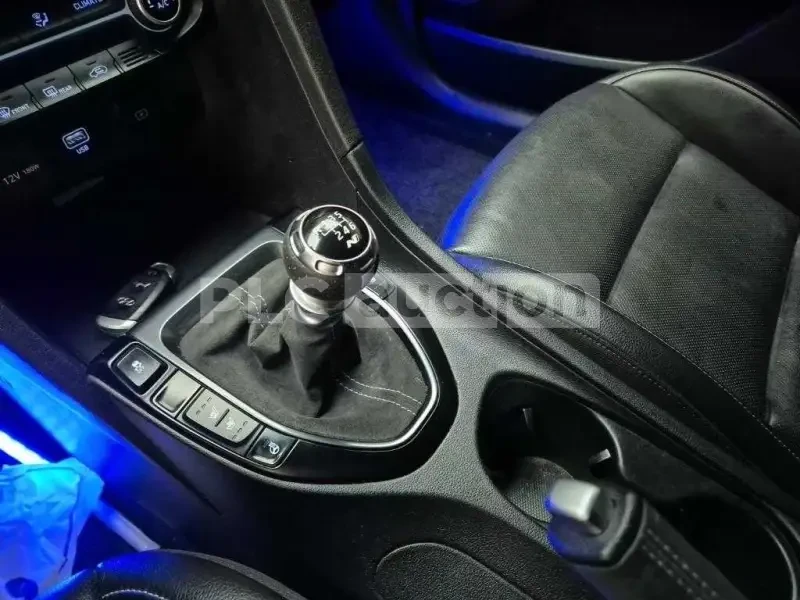 Hyundai Veloster  N| ВКЛЮЧЕН ТЕХНОТЕСТ, снимка 13 - Автомобили и джипове - 54347609