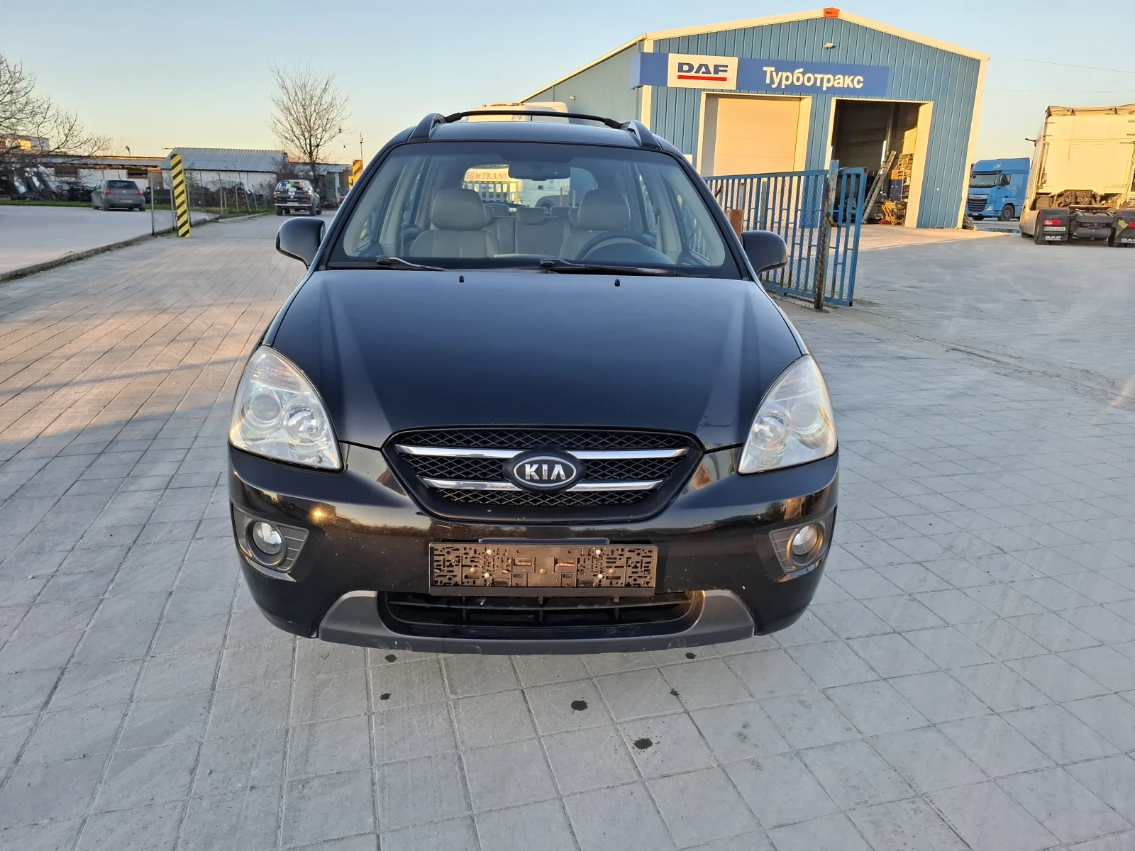 Kia Carens, снимка 1