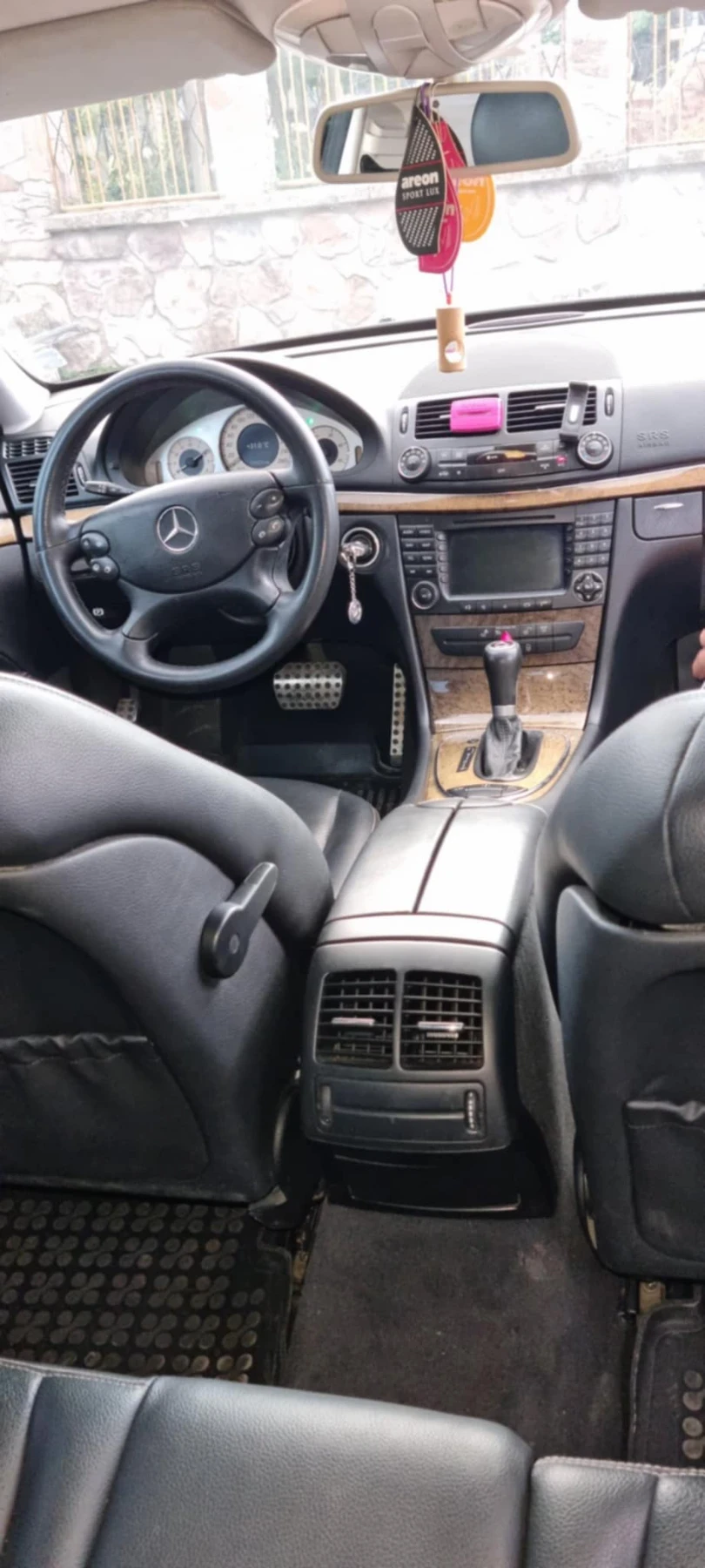 Mercedes-Benz E 320  - изображение 5