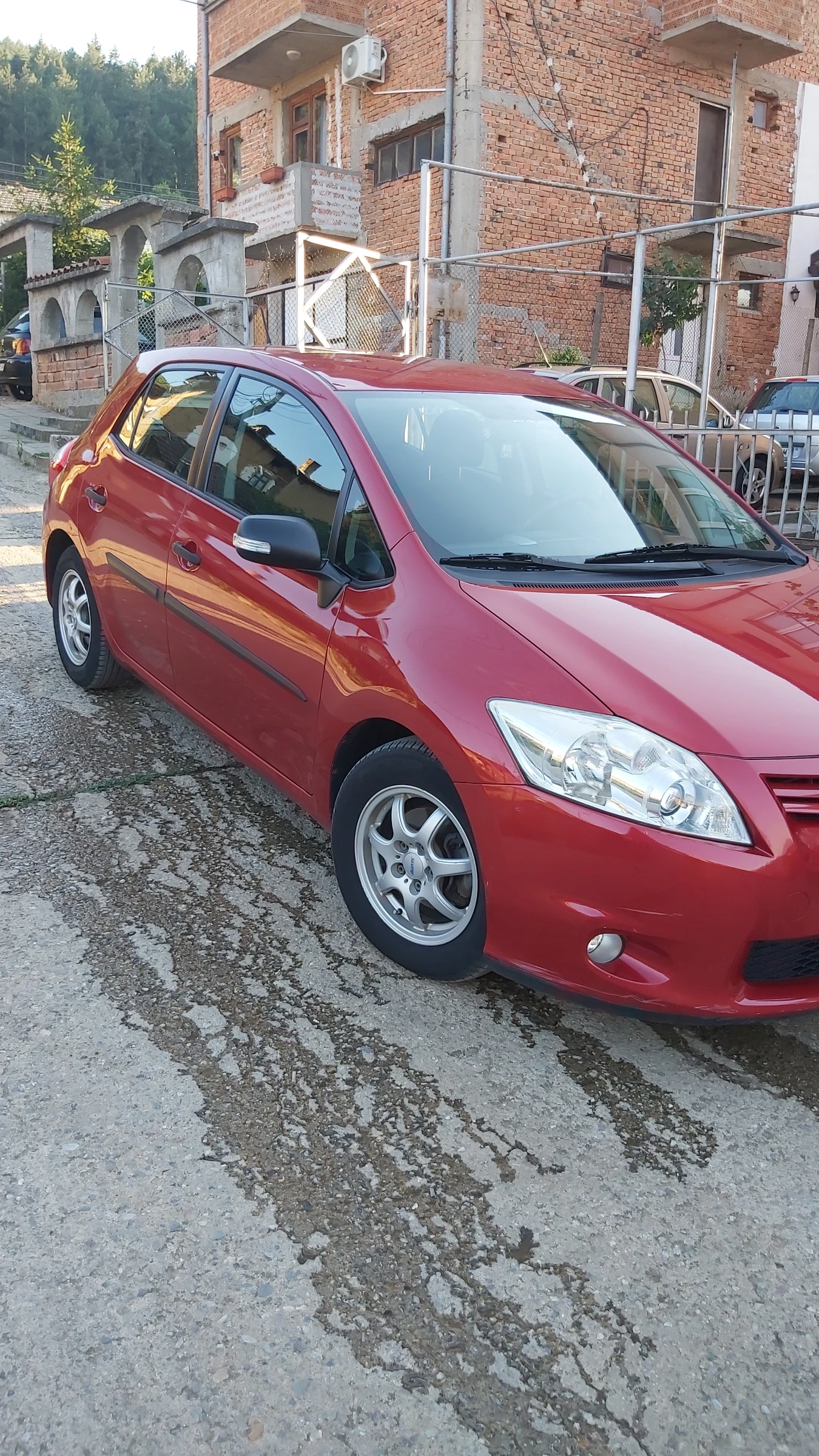 Toyota Auris Фейслифт - изображение 4