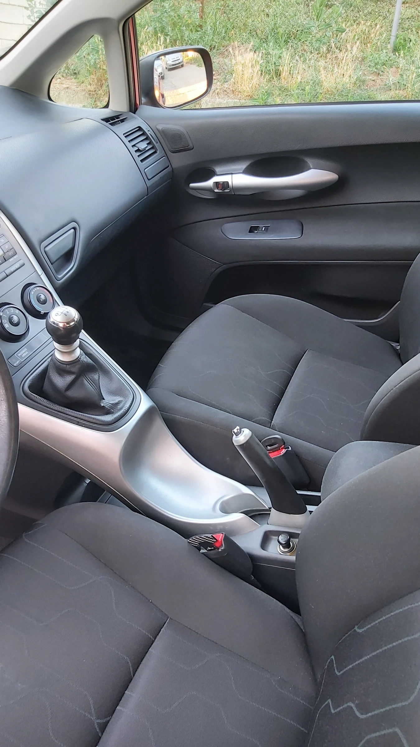 Toyota Auris Фейслифт - изображение 7
