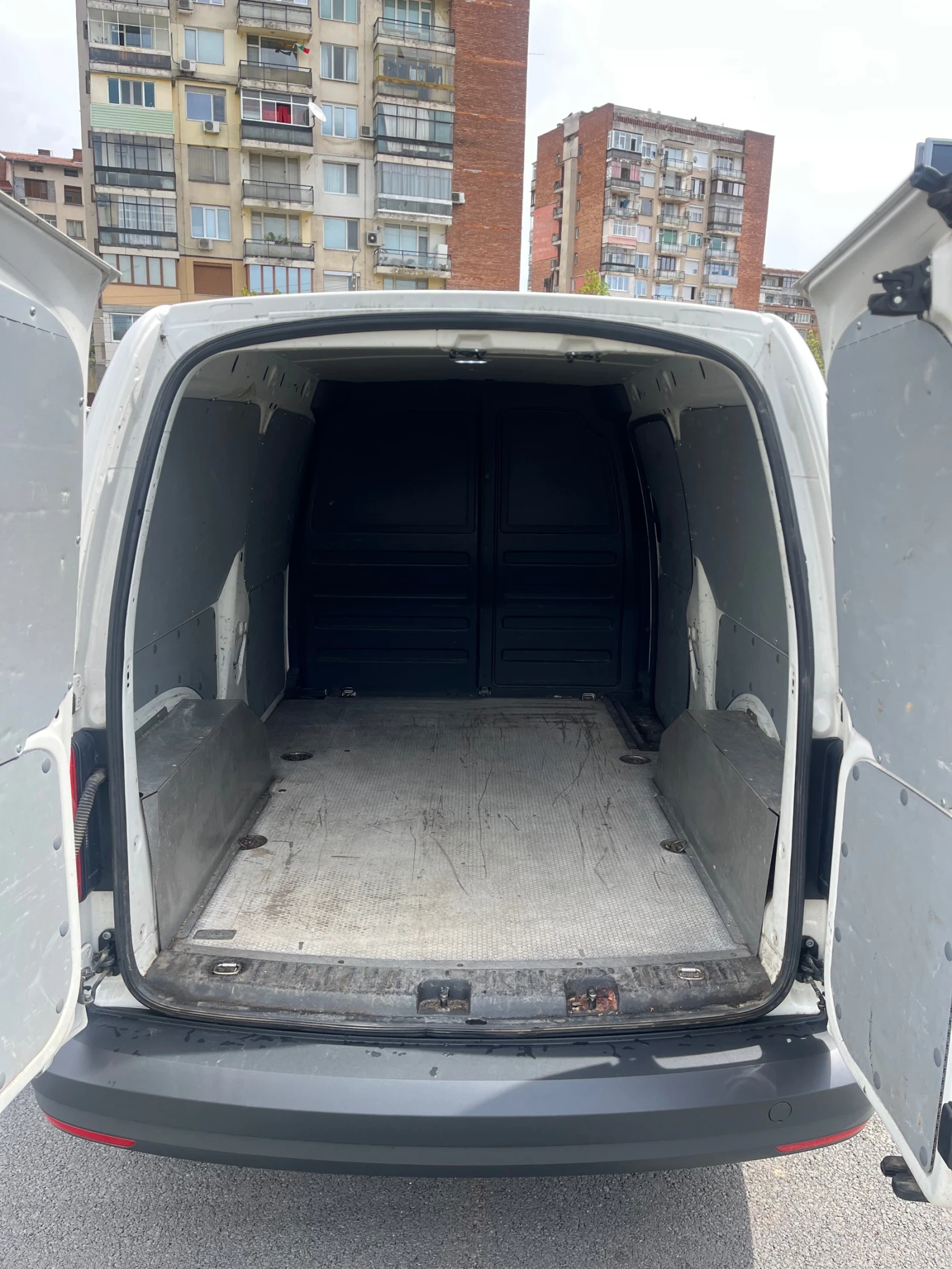 VW Caddy  - изображение 8